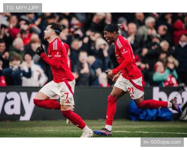 诺丁汉森林0-2不敌对手,全场零射正,进攻端缺乏有效渗透手段 诺丁汉森林0-2不敌对手,全场零射正,进攻端缺乏有效渗透手段